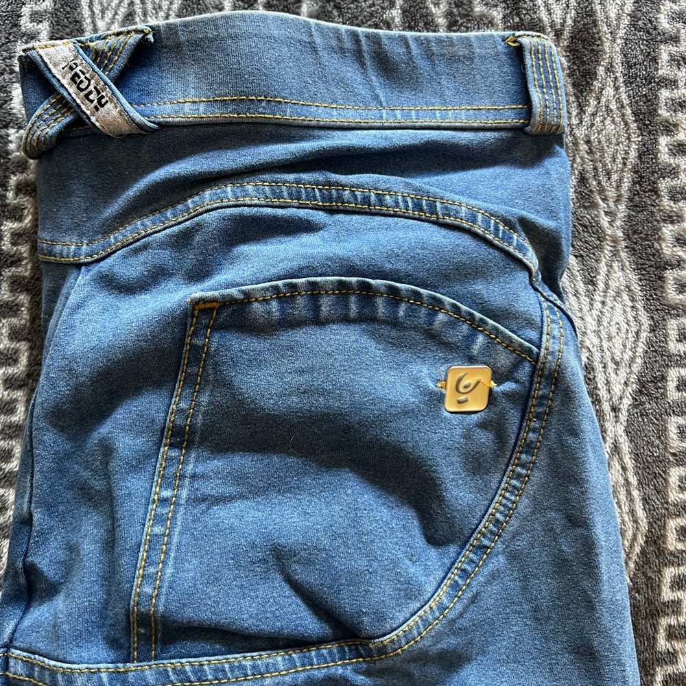 Freddy Blue Jeggings with Classic Denim Look